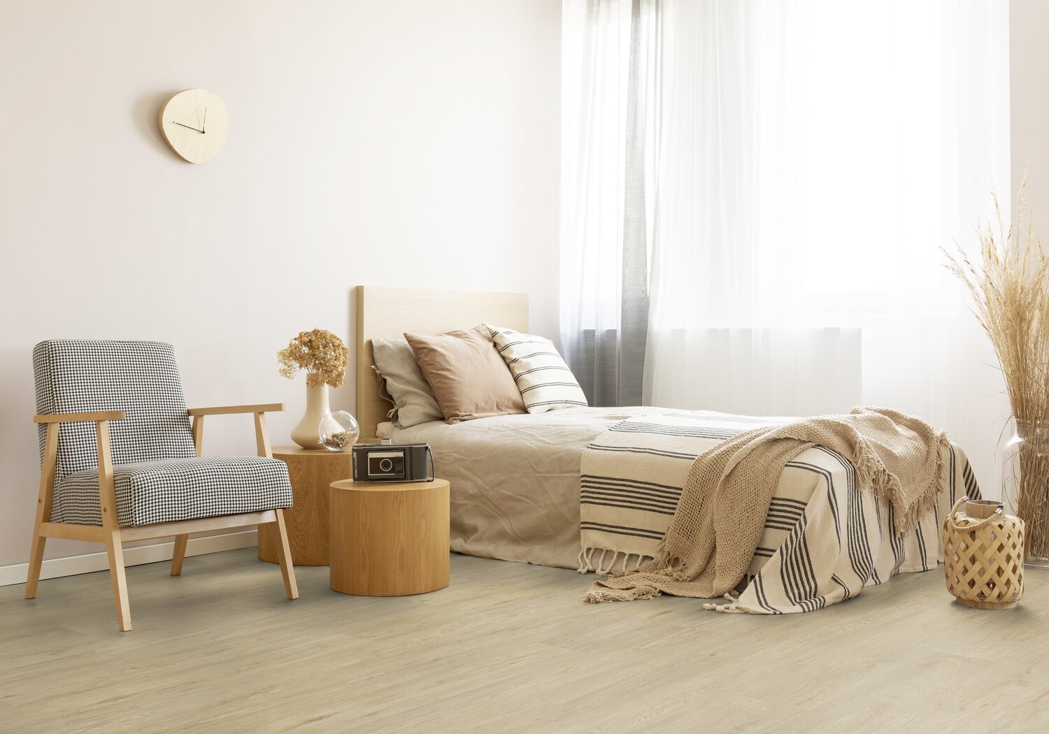RS37409_otelo natural bedroom.jpg