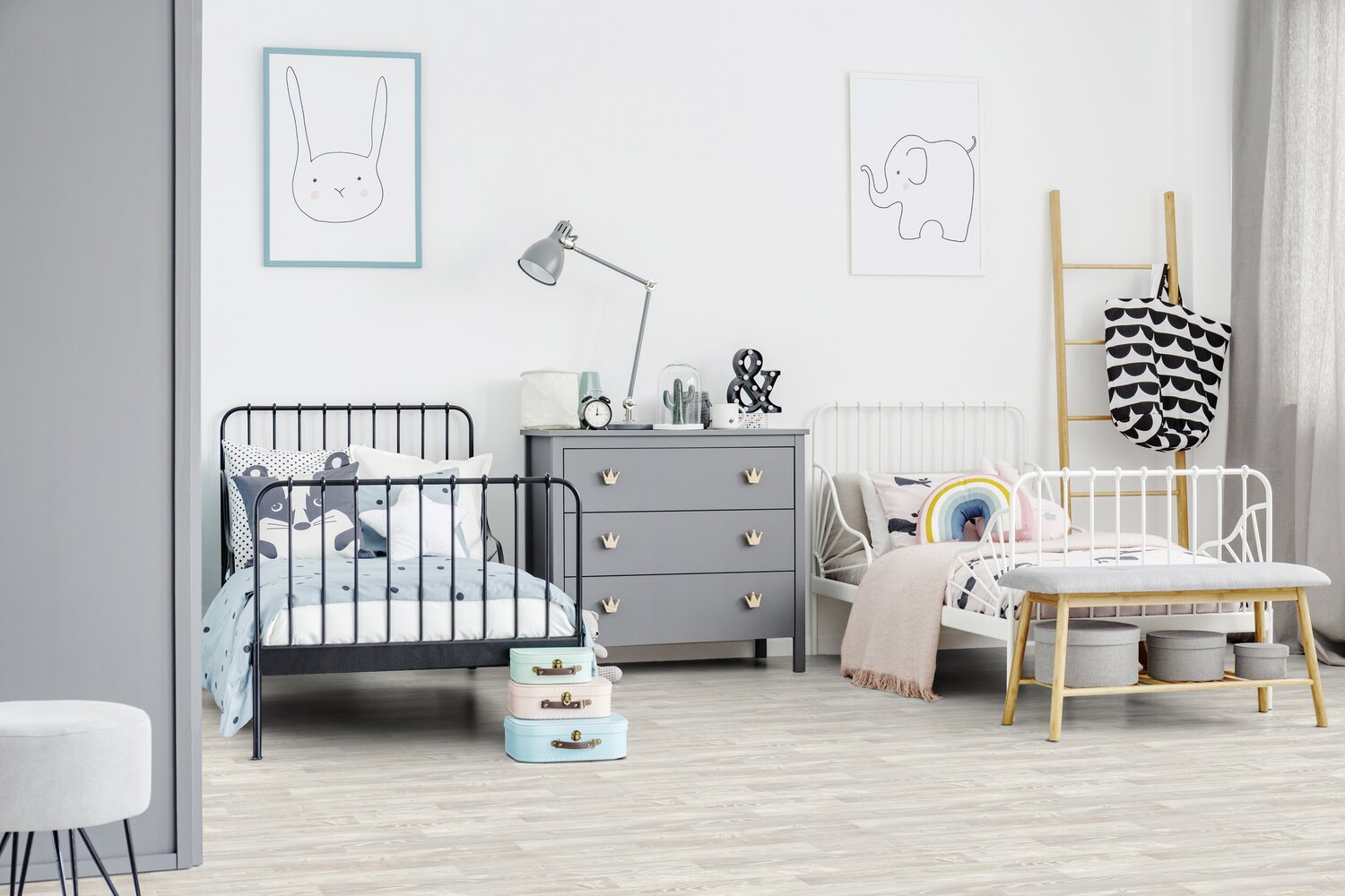 Nordic beige - Bedroom.jpg
